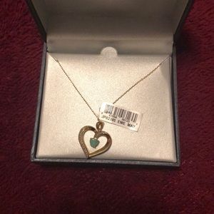 Birthstone emerald necklace